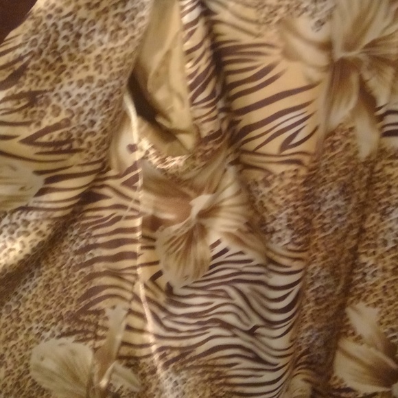 Leather Jacket - Picture 4 of 5